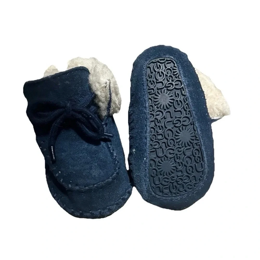 Ugg Baby Infant Suede Blue Moccasin Shoes Size 0/1